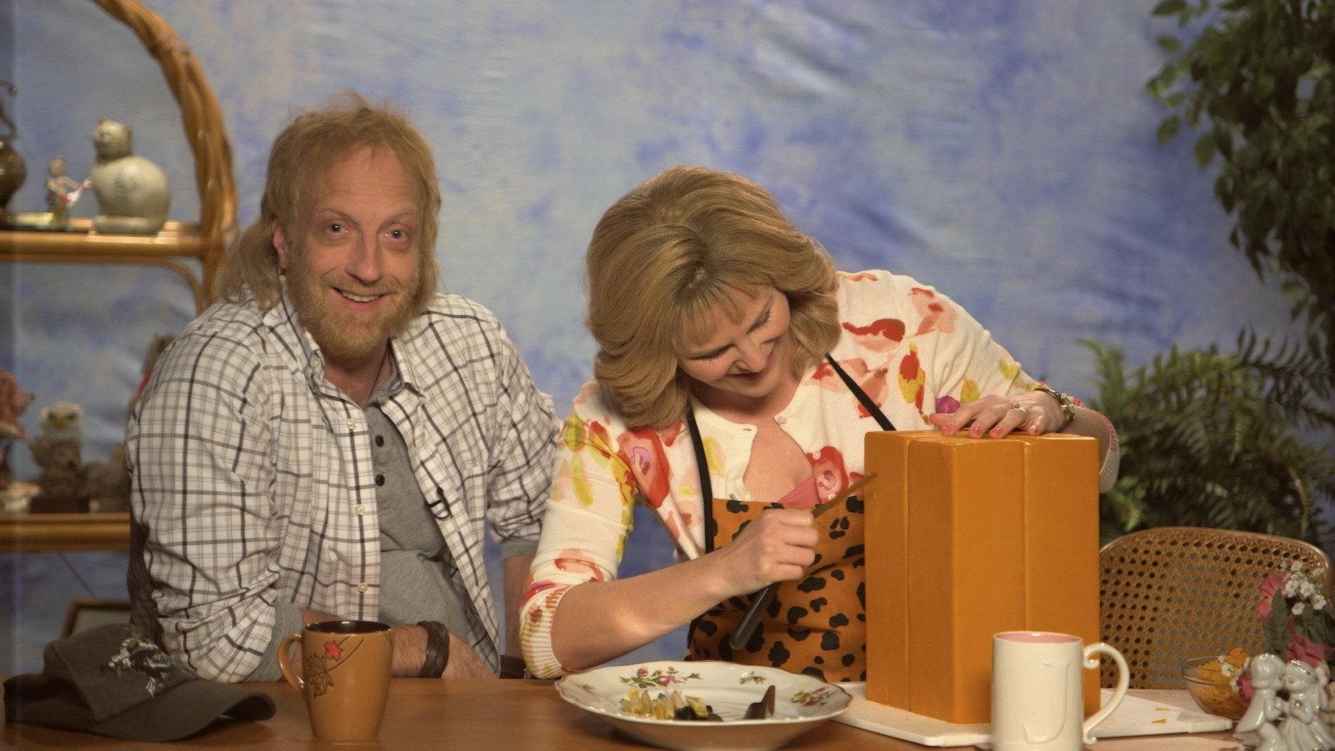 Still from Wake Up With The Schitt's: Cheese Sculptures