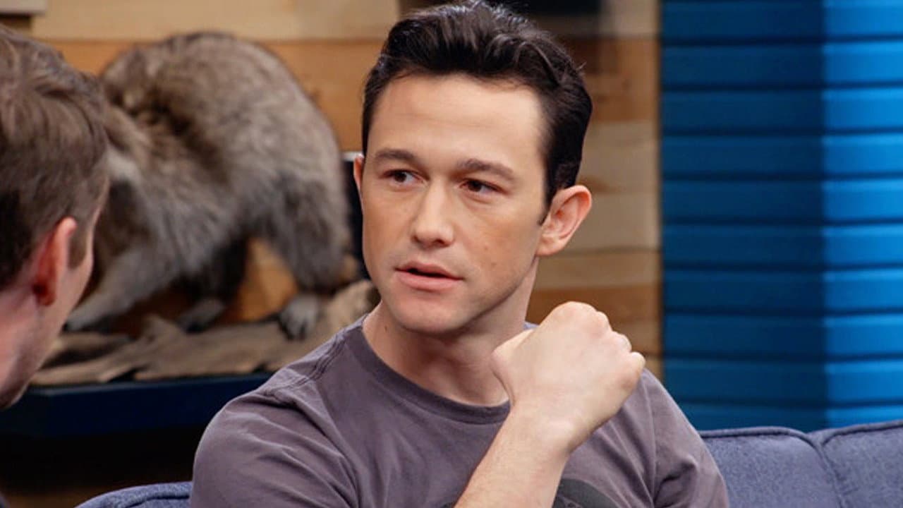 Still from Joseph Gordon-Levitt Wears a Heart T-Shirt and Blue Jeans
