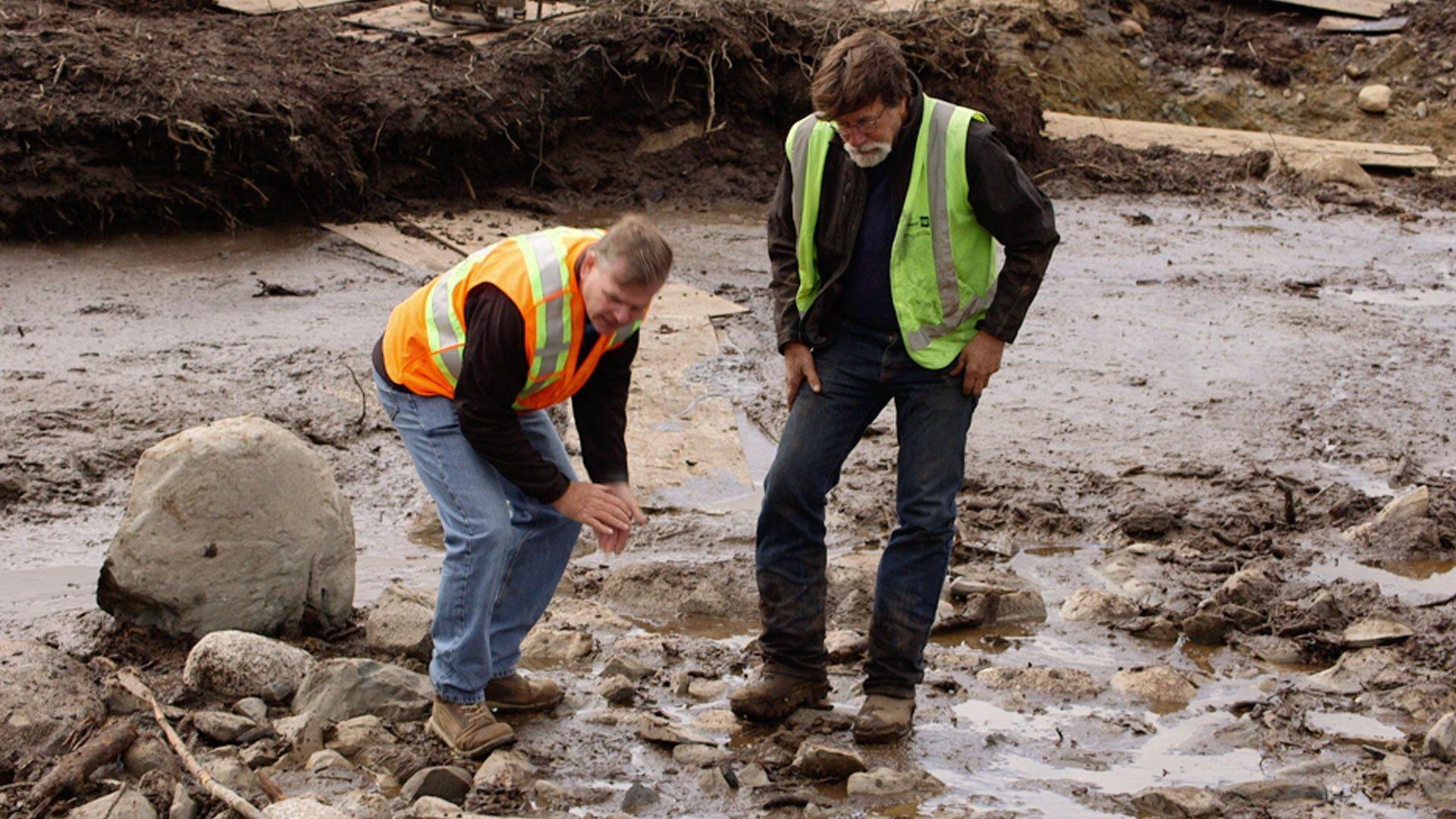 Still from Bromancing the Stones