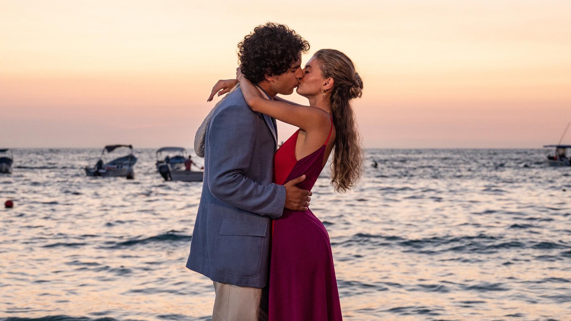 Still from Uptown Girl