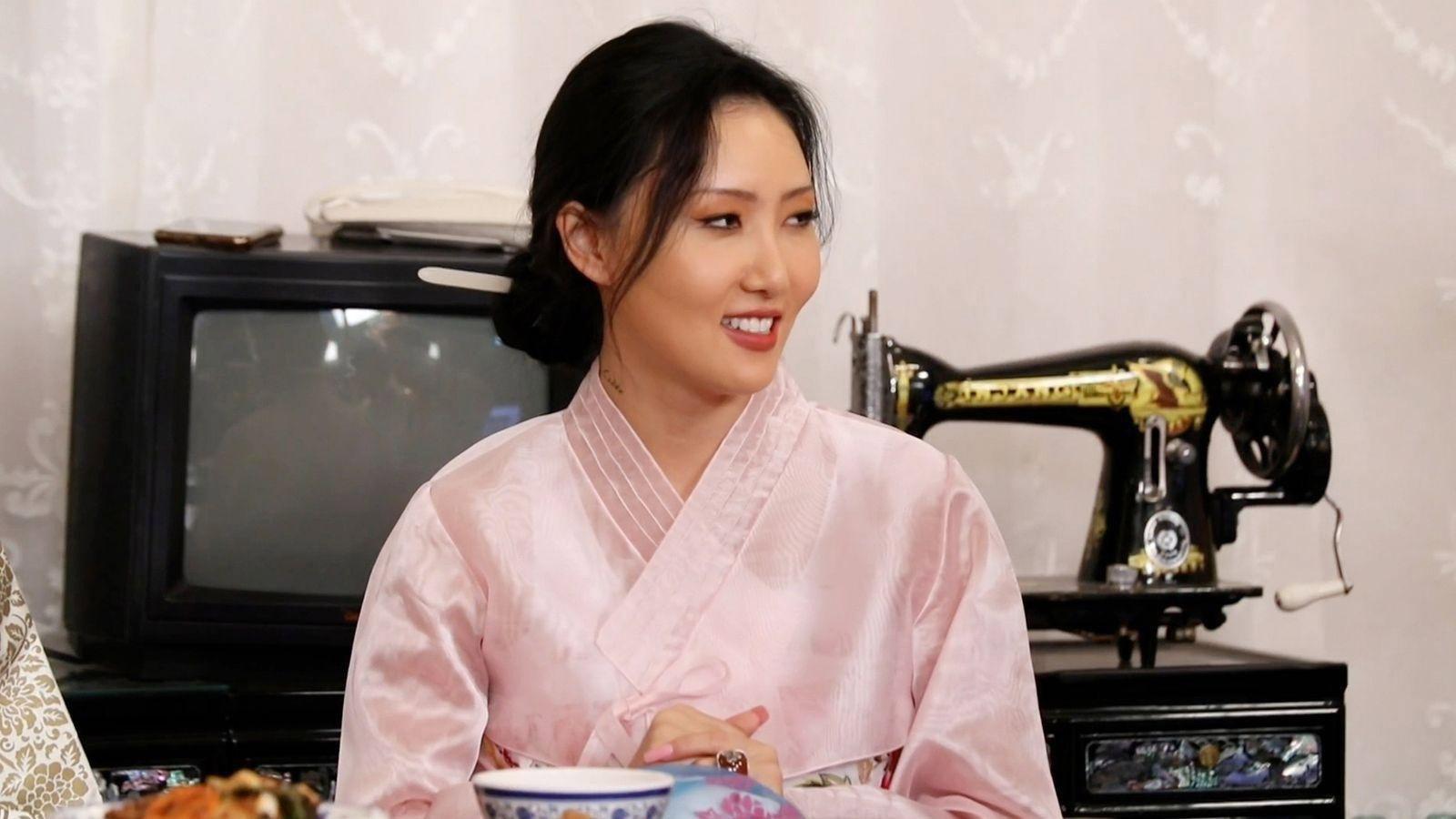 Still from Refund Sisters (7)