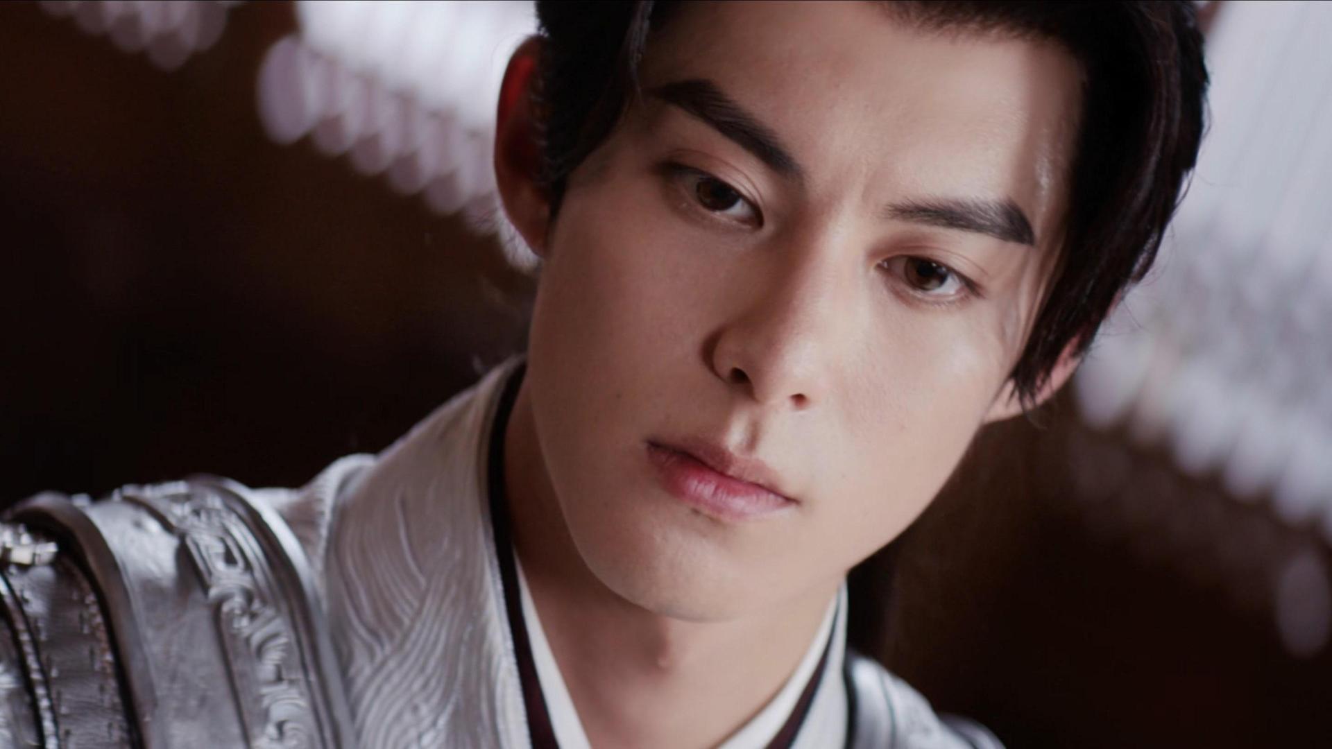 Still from Mysterious Person