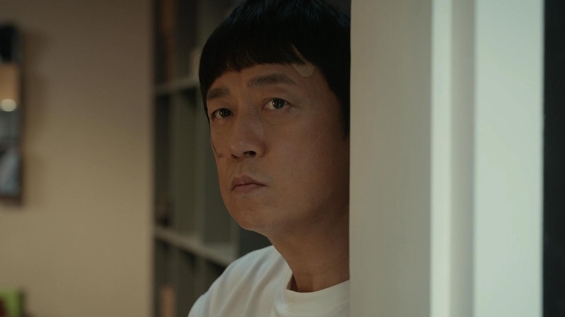 Still from Episode 25