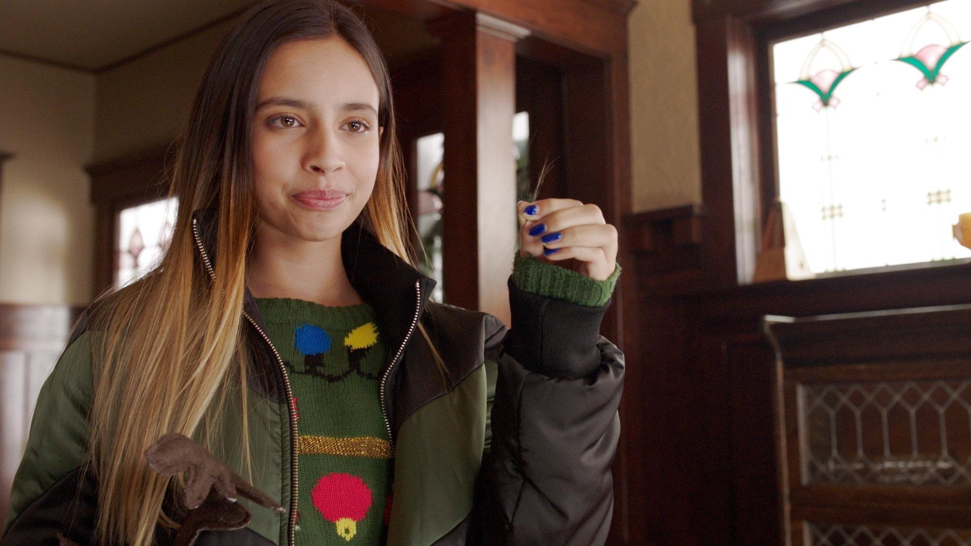 Still from It's Christmas, Gabby Duran!
