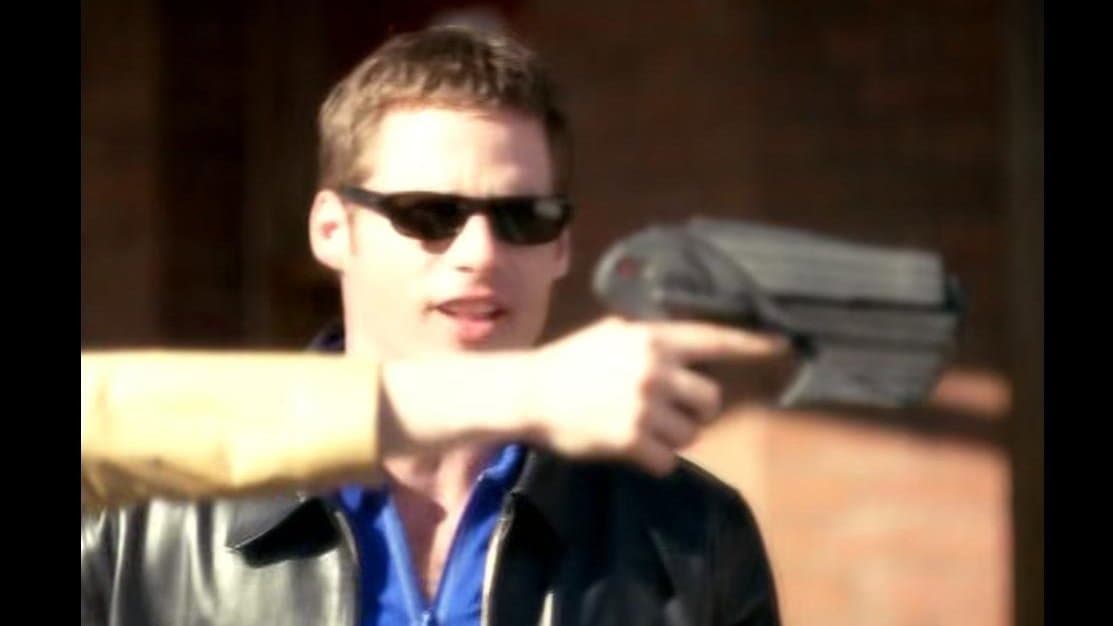 Still from Dog With Two Bones Deleted Scenes (S03)