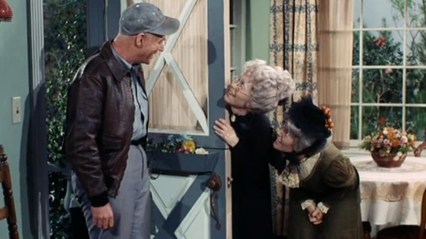 Still from Ring-a-Ding-Ding