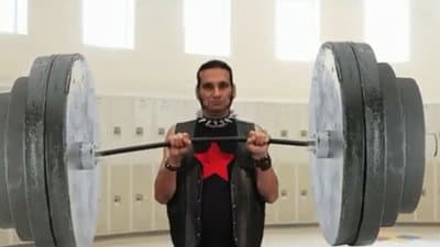 Still from Spanish Video (1)