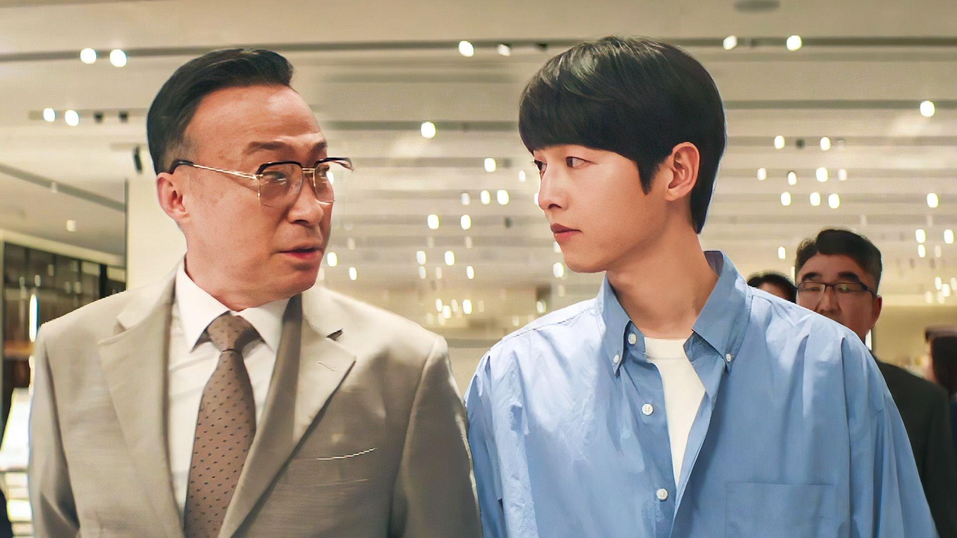 Still from Don’t Trust Anyone
