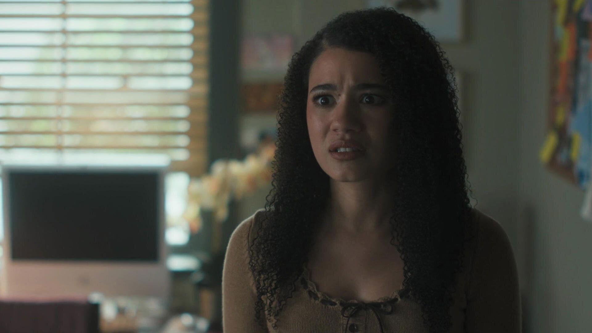 Still from Fix Me Up, Girl