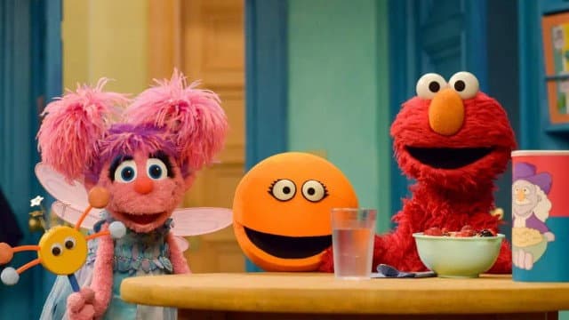 Still from Elmo's Morning Routine