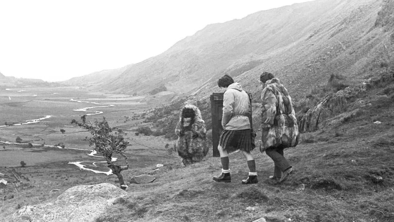 Still from The Abominable Snowmen (3)