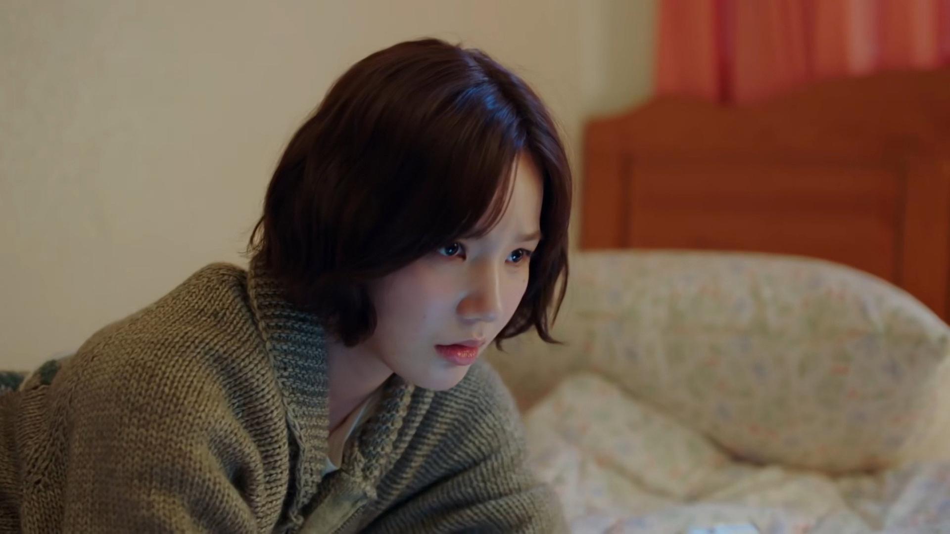Still from Ties That Strangle
