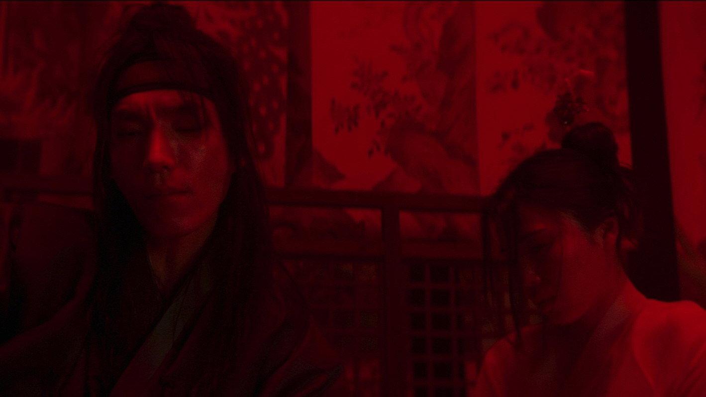 Still from Roaring Waves