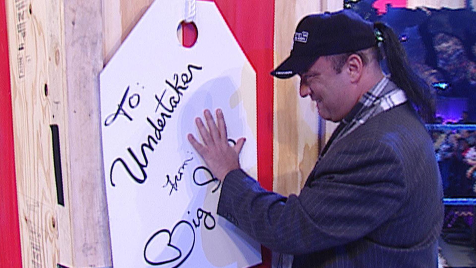 Still from SmackDown - Feb. 06, 2003