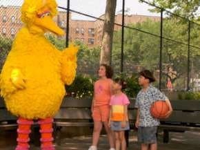 Still from Elmo's Adventures With The Letter J