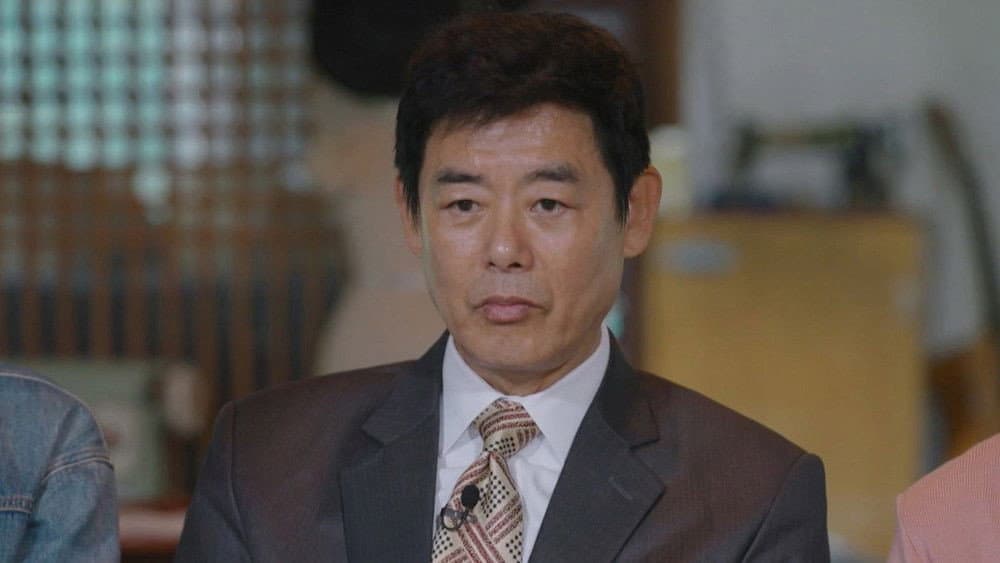Still from 10th Anniversary Reunion (I): The Reunion of Ssangmun-Dong Families
