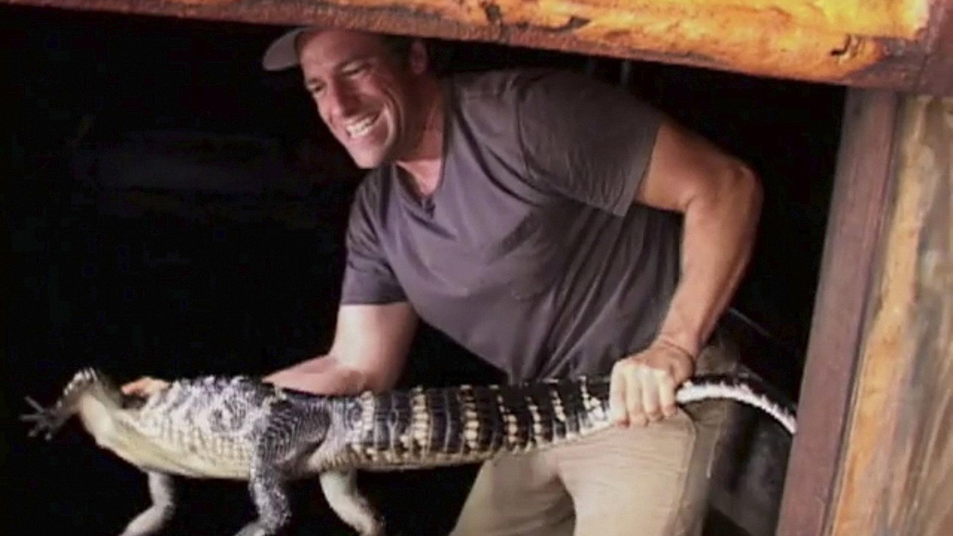 Still from Alligator Farmer