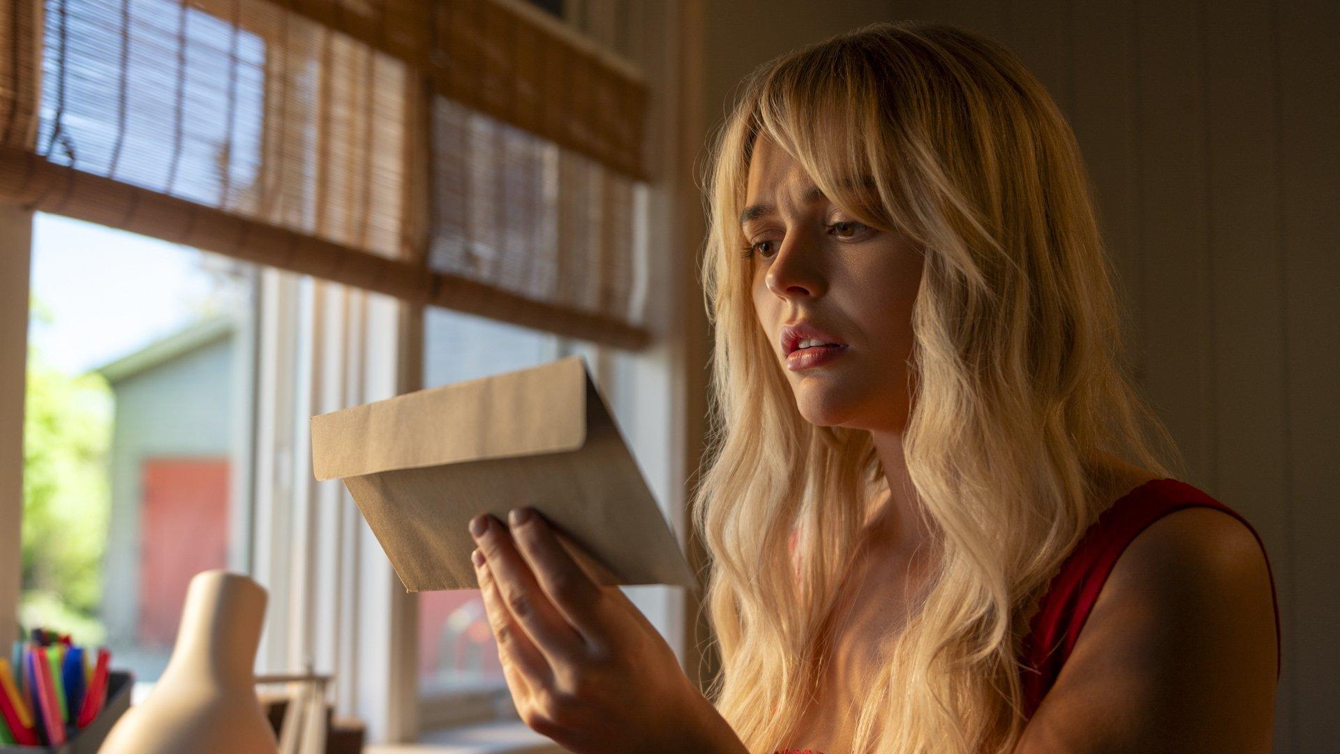 Still from Wrap Her Up in a Package of Lies