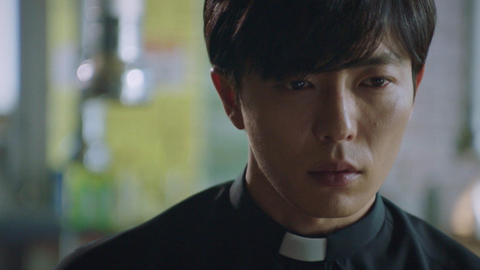 Still from Hwa Pyung Is Park Il Do