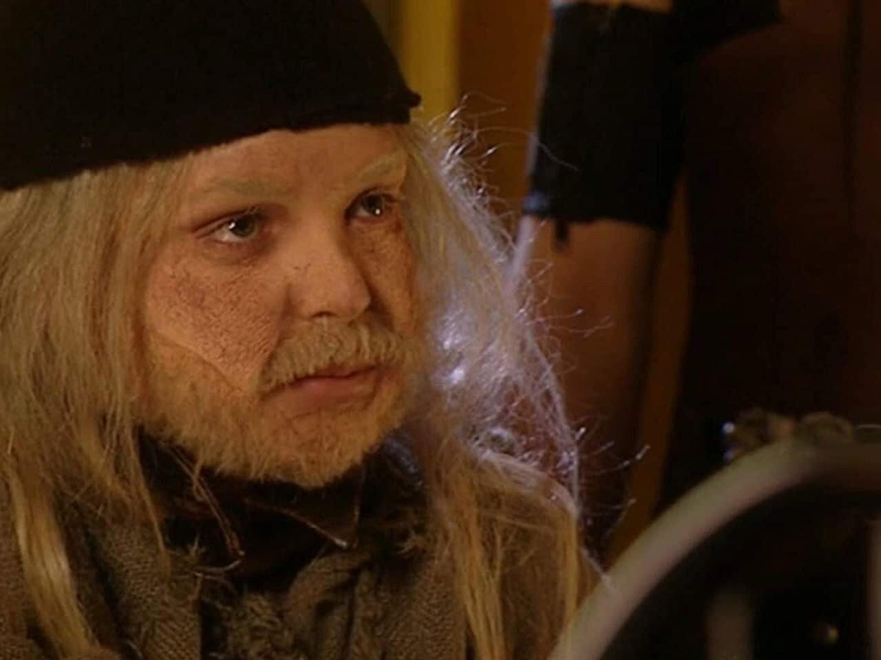 Still from Episode 40