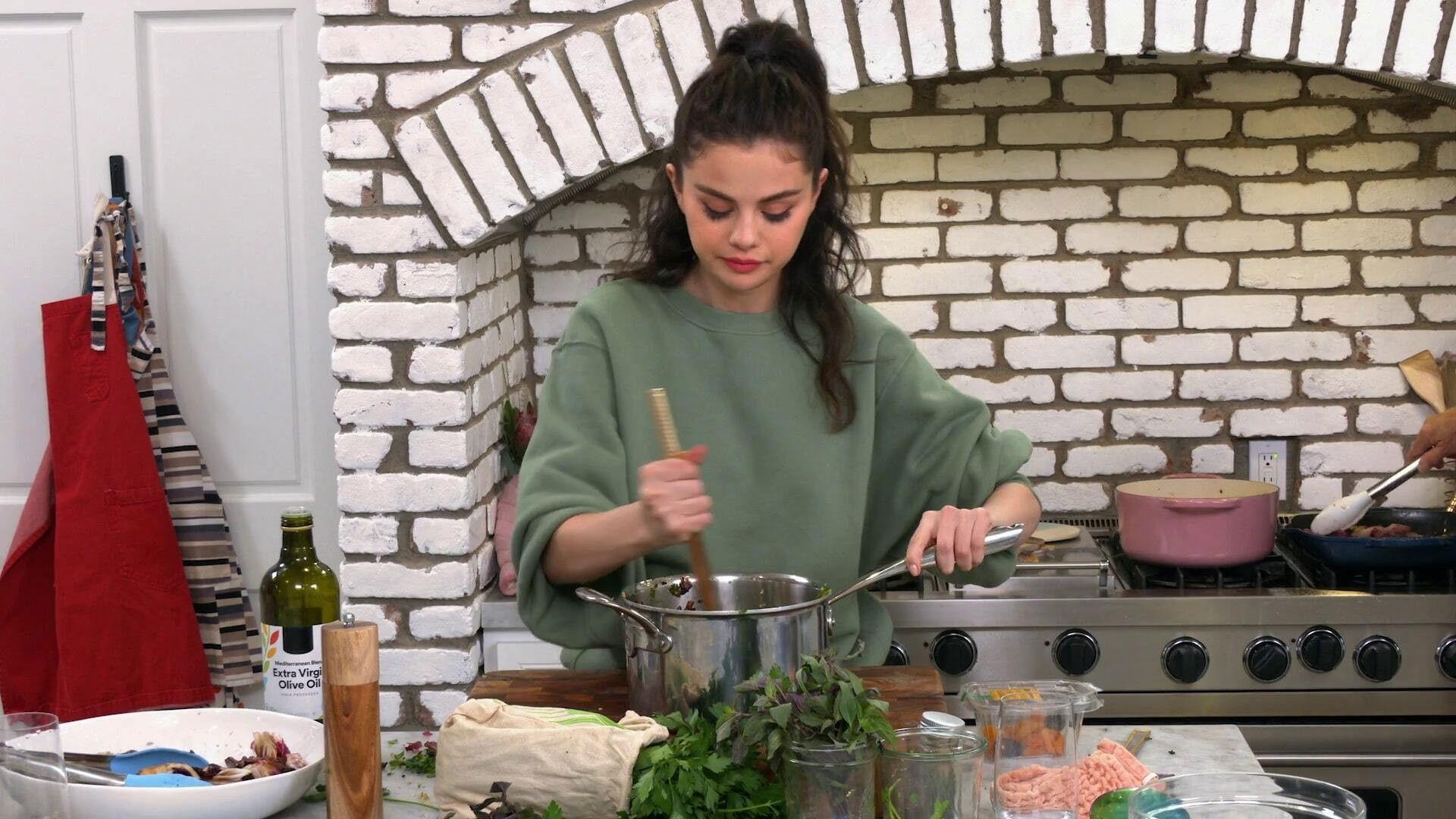 Still from Selena + Marcus Samuelsson