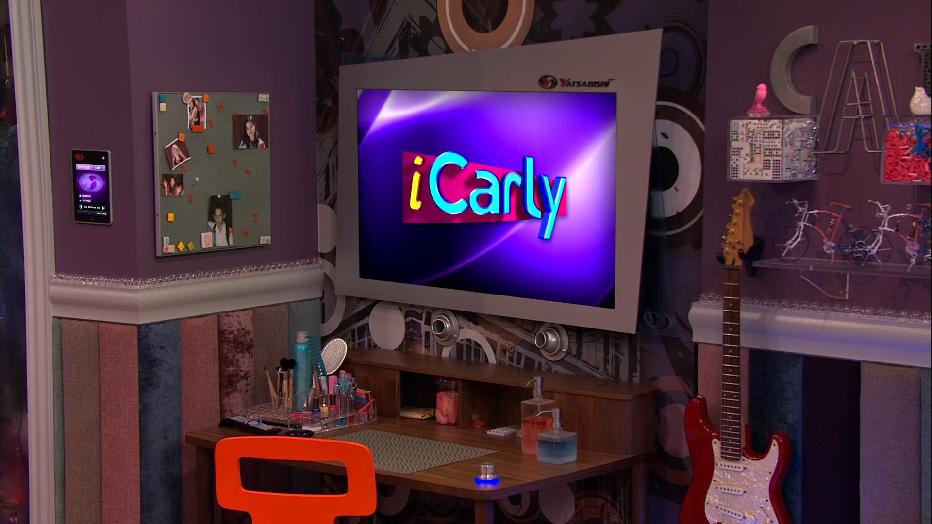 Still from iGot a Hot Room