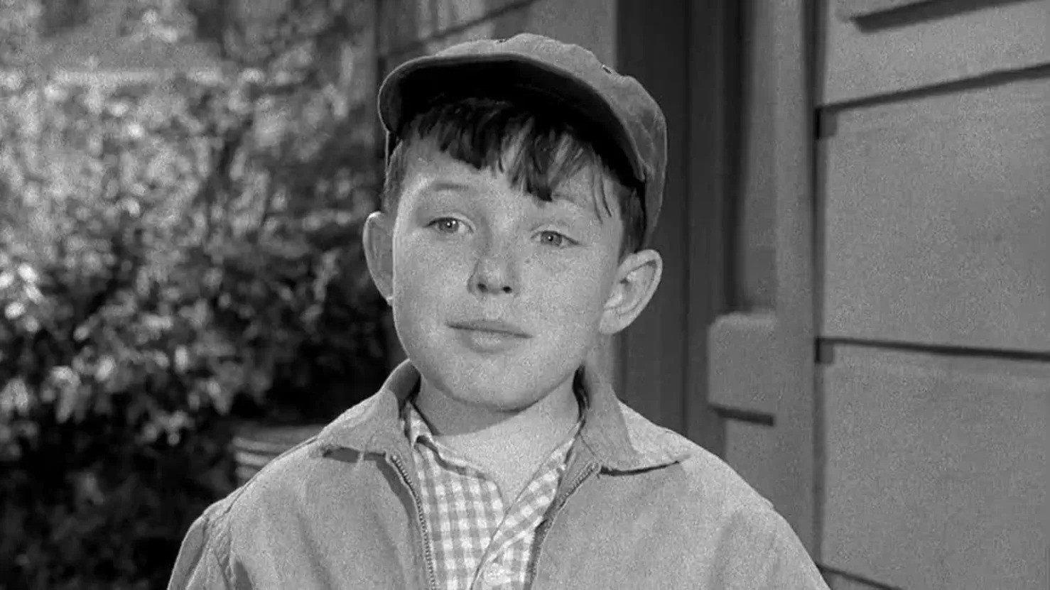 Still from Beaver's Old Friend