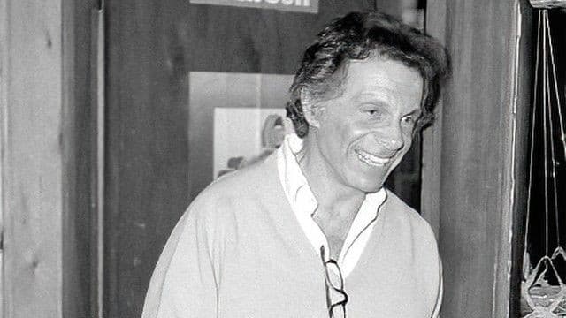 Still from Mort Sahl: The Loyal Opposition