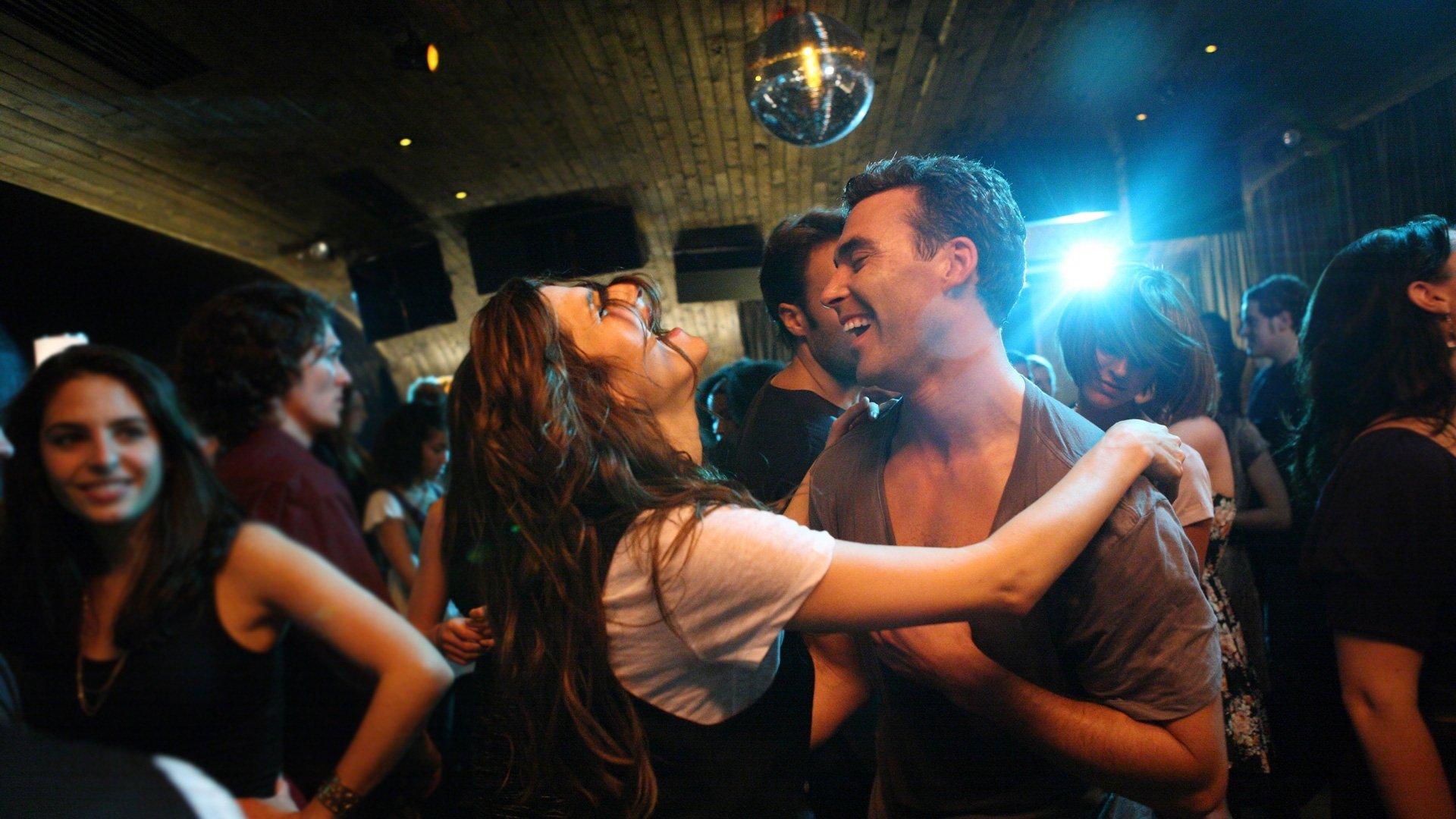 Still from Big in Japan