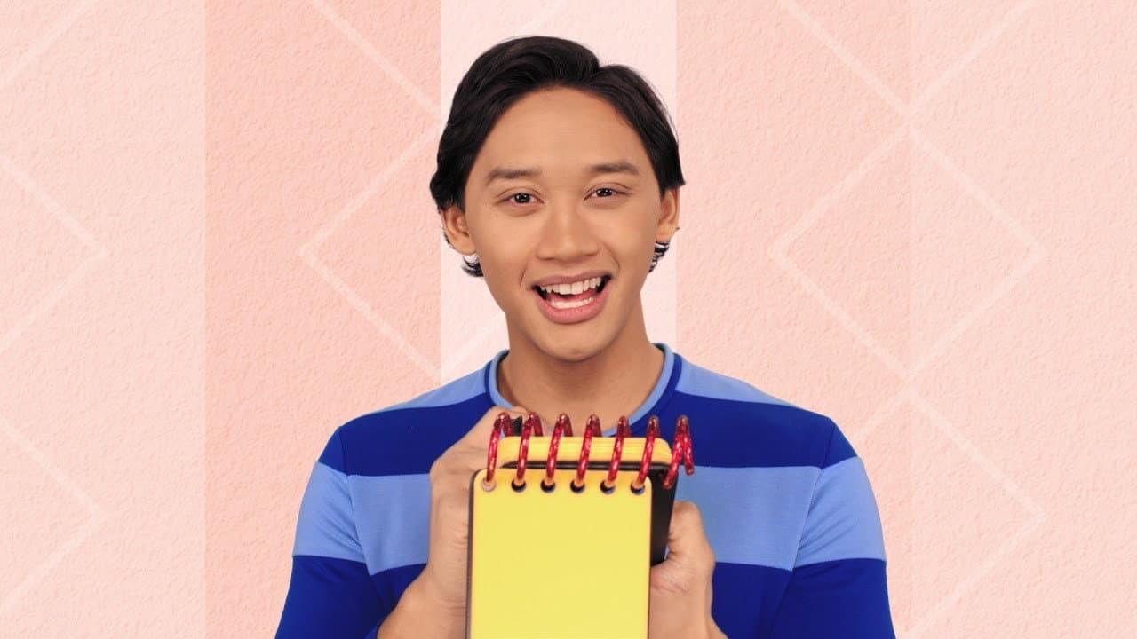 Still from Getting Glasses with Magenta