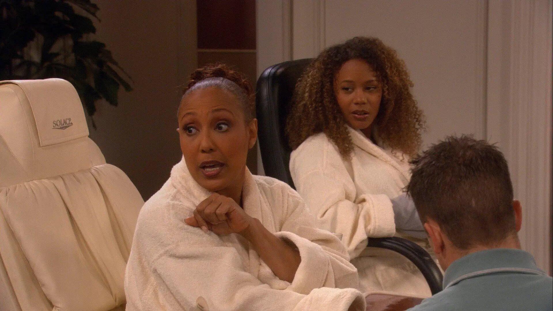Still from The Big Mother of a Mother's Day Episode