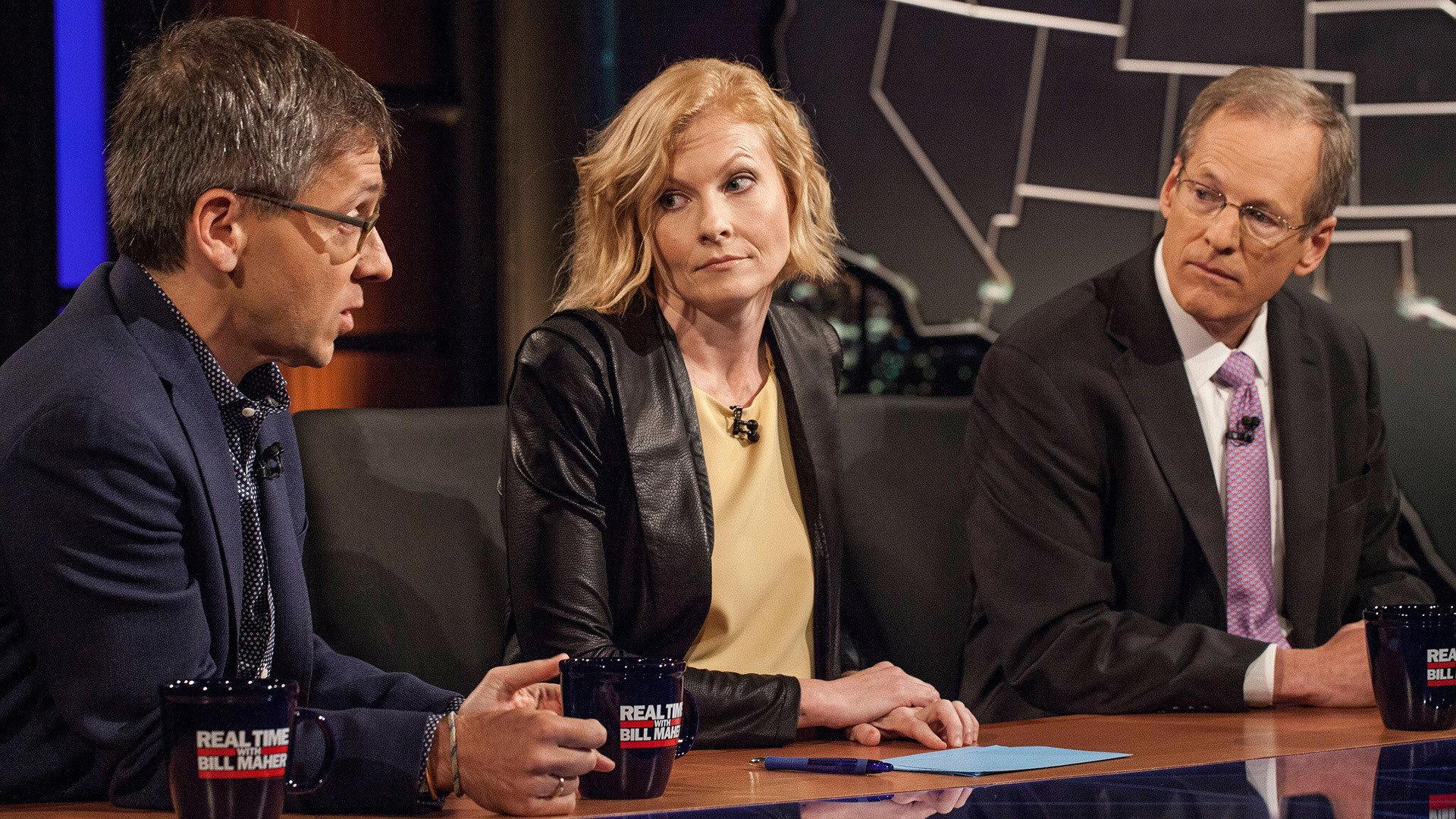 Still from Episode 398