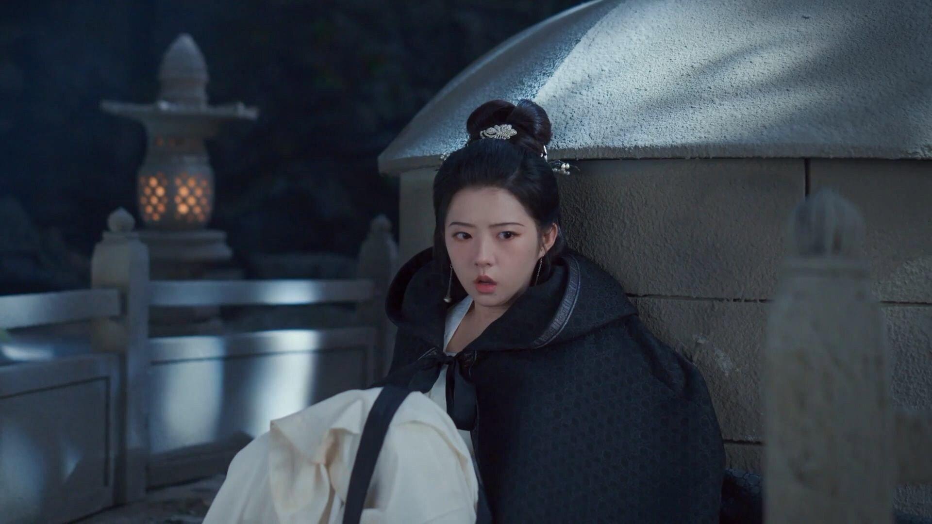 Still from Mysterious Woman