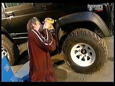 Still from Suzuki SJ410 (Part 2)