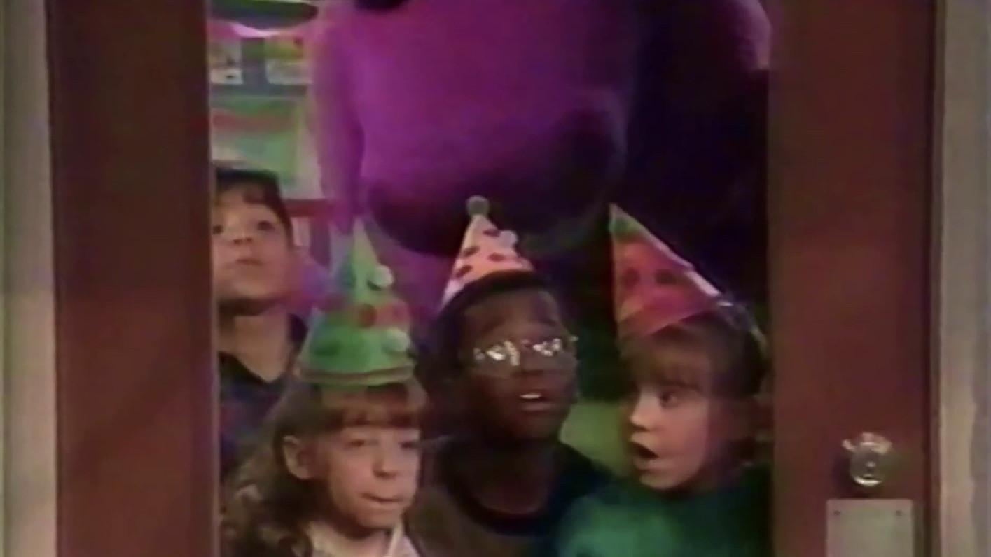 Still from Look at Me, I'm Three!