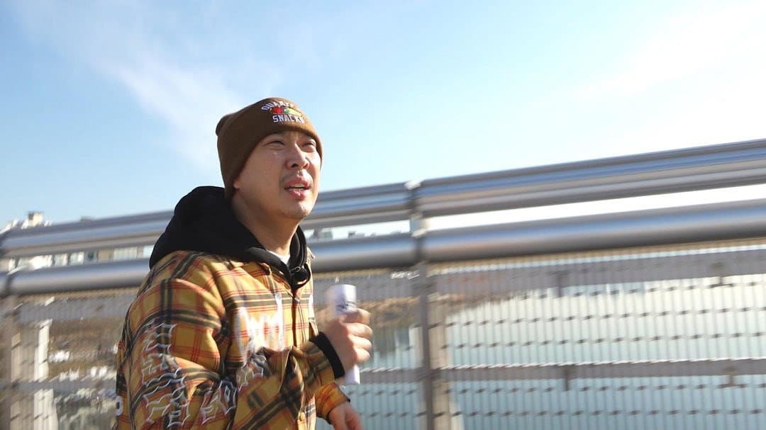 Still from Get All Members in The Van 2 (Part 1)