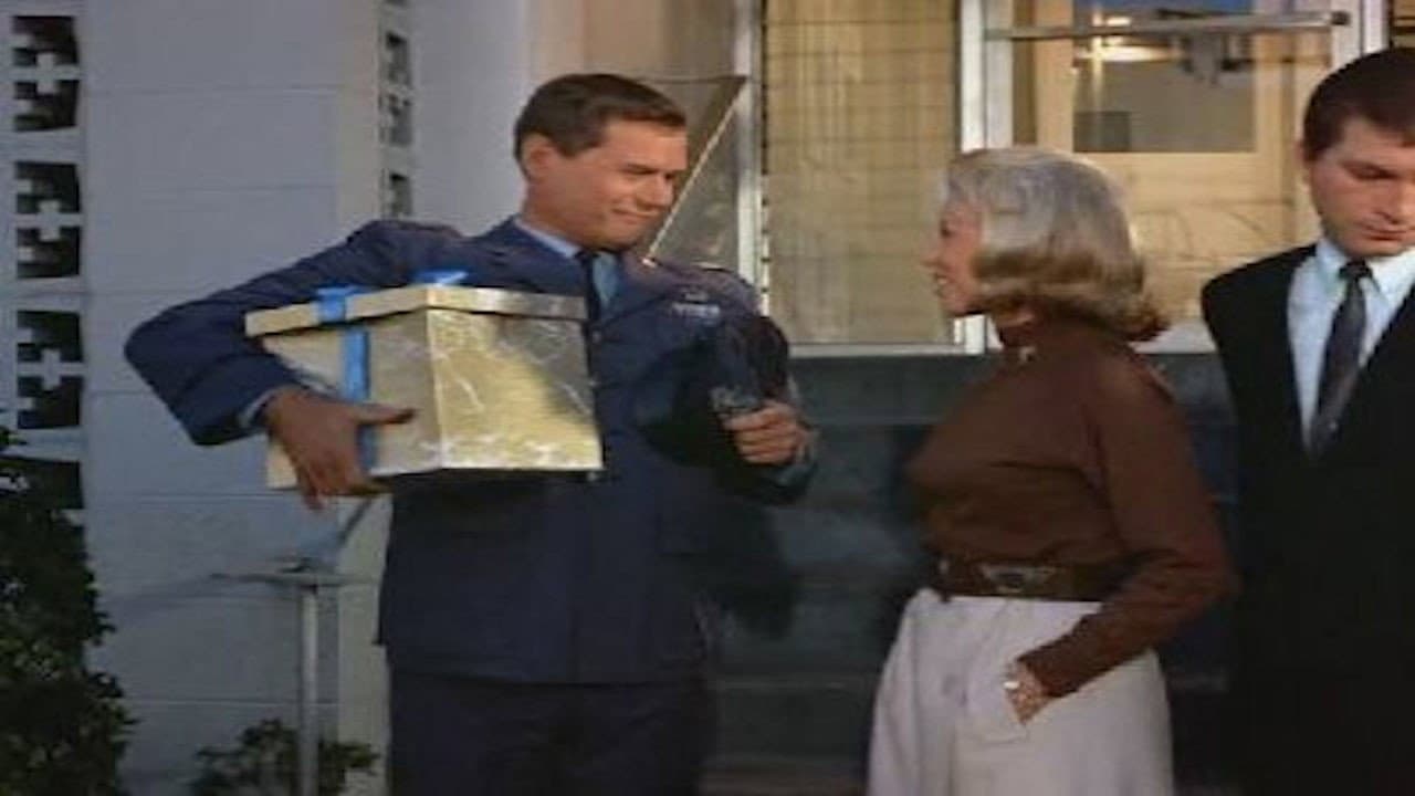 Still from Haven't I Seen Me Someplace Before?