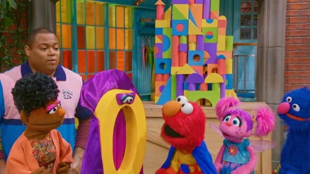 Still from Elmo Helps the Amazing Zero!