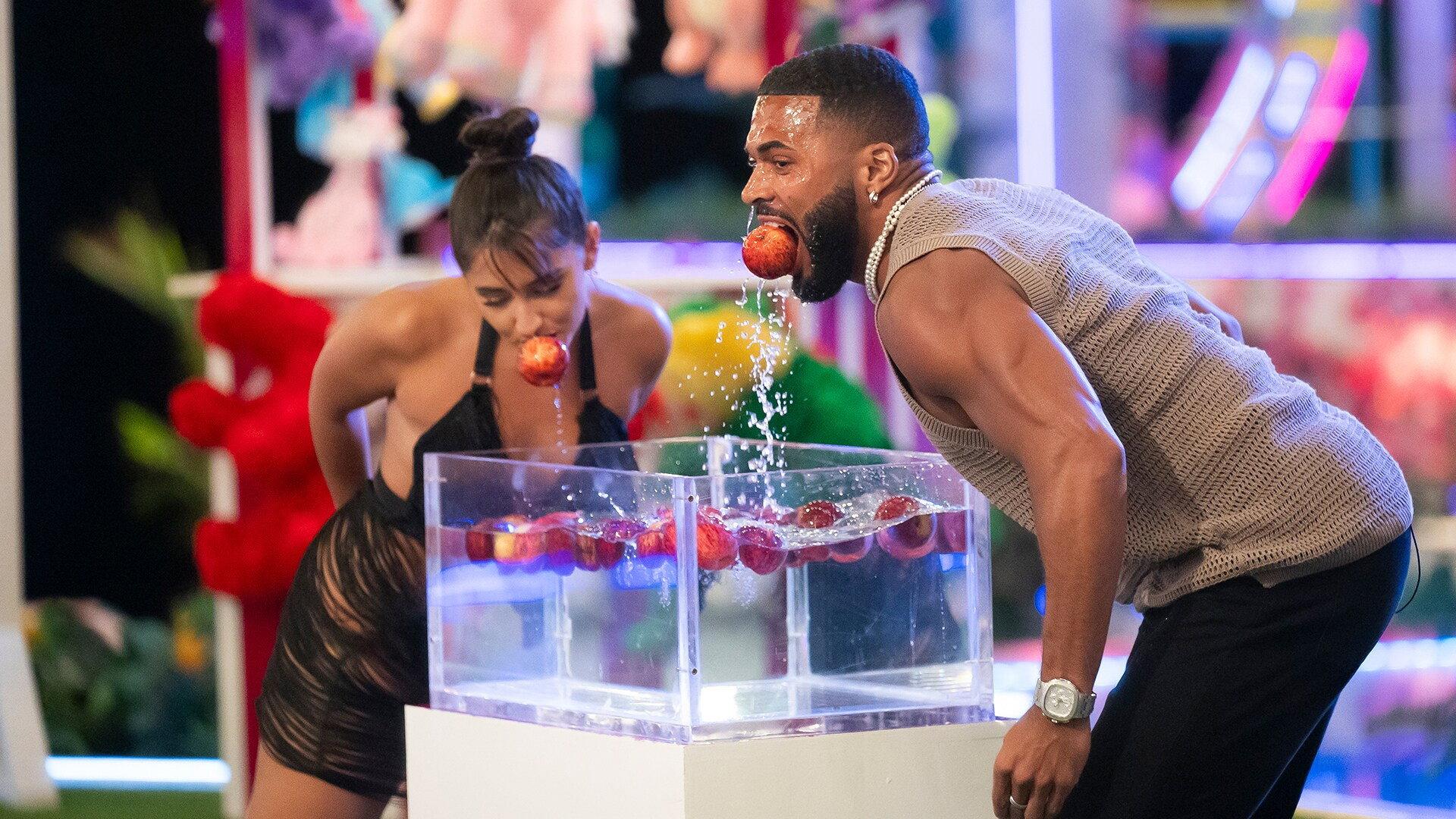 Still from Episode 16
