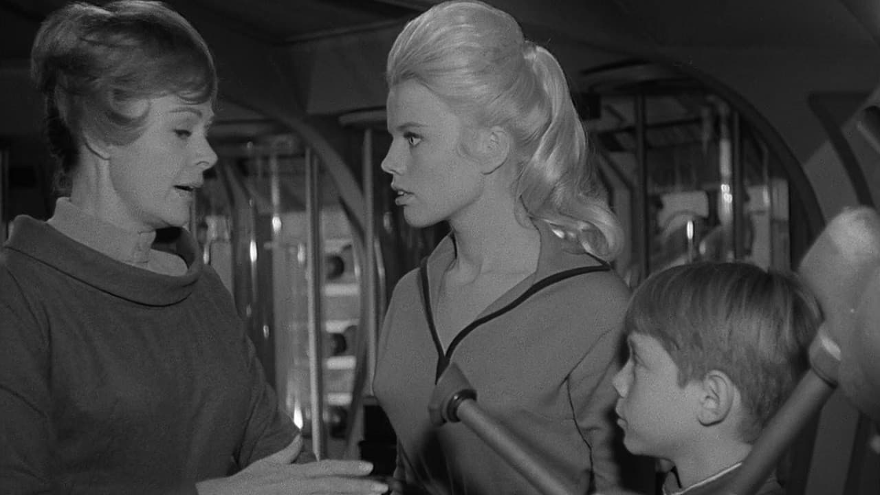 Still from No Place to Hide (Unaired Pilot)