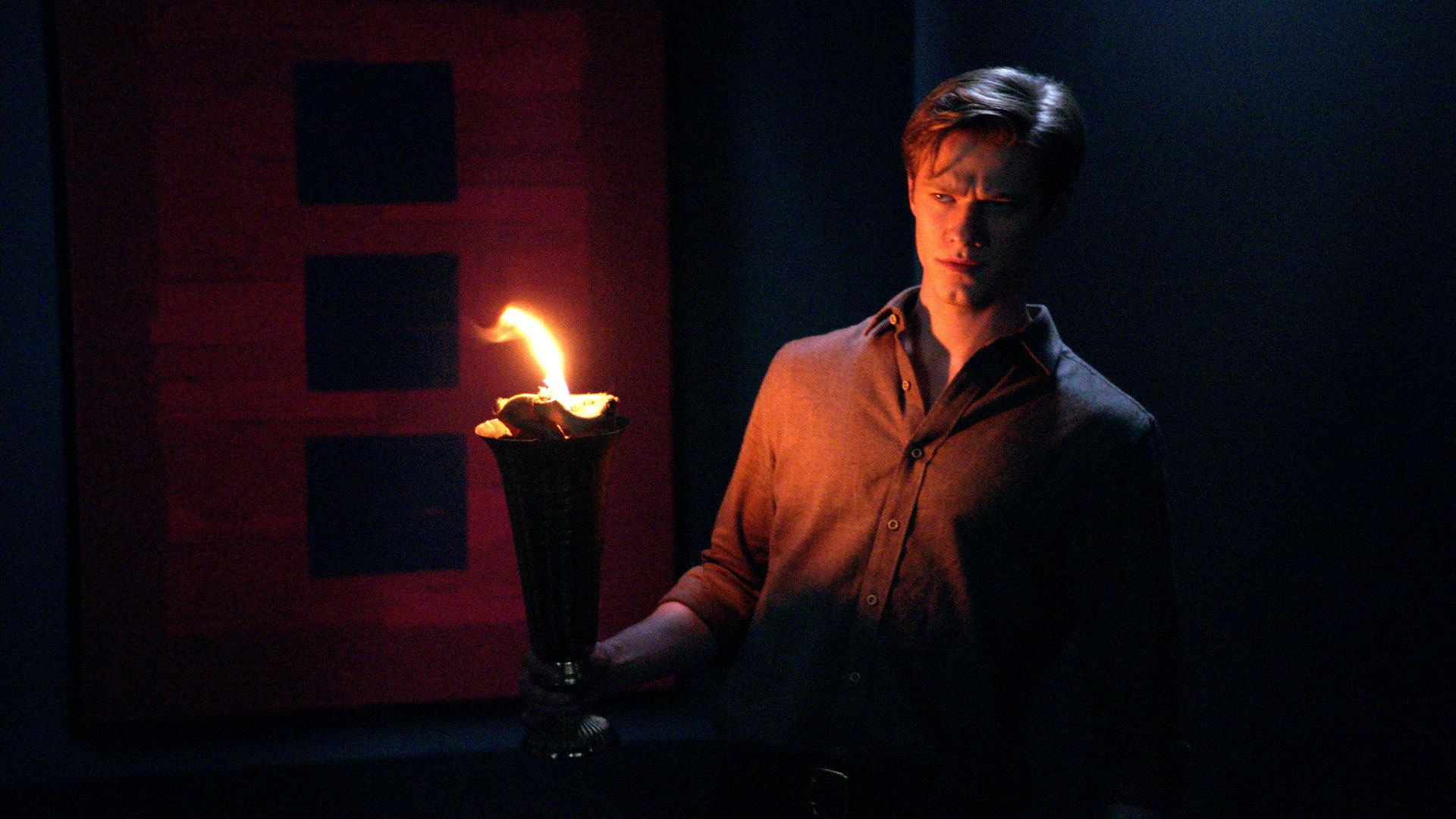 Still from Skyscraper - Power