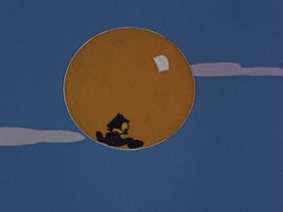 Still from Balloon Blower Machine