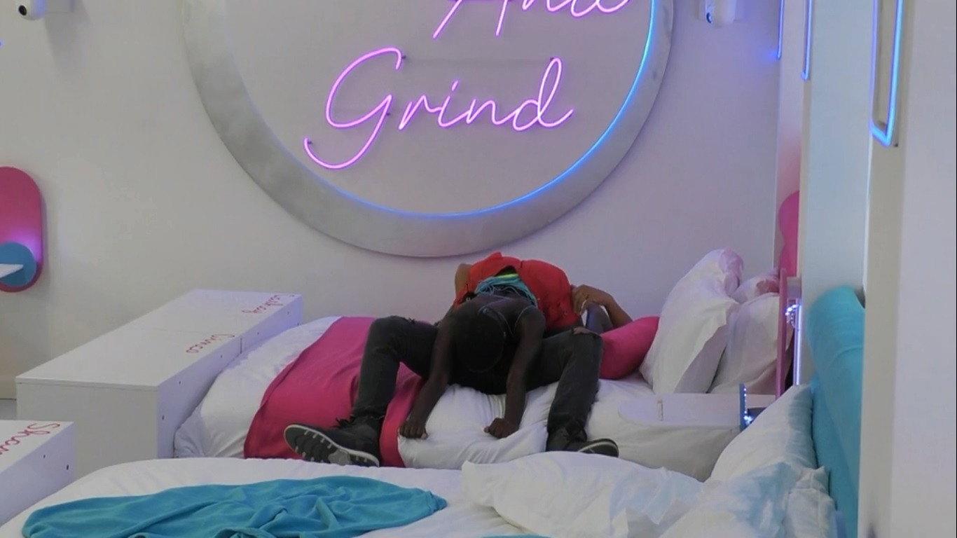 Still from Love Island: The Drop - 7/14