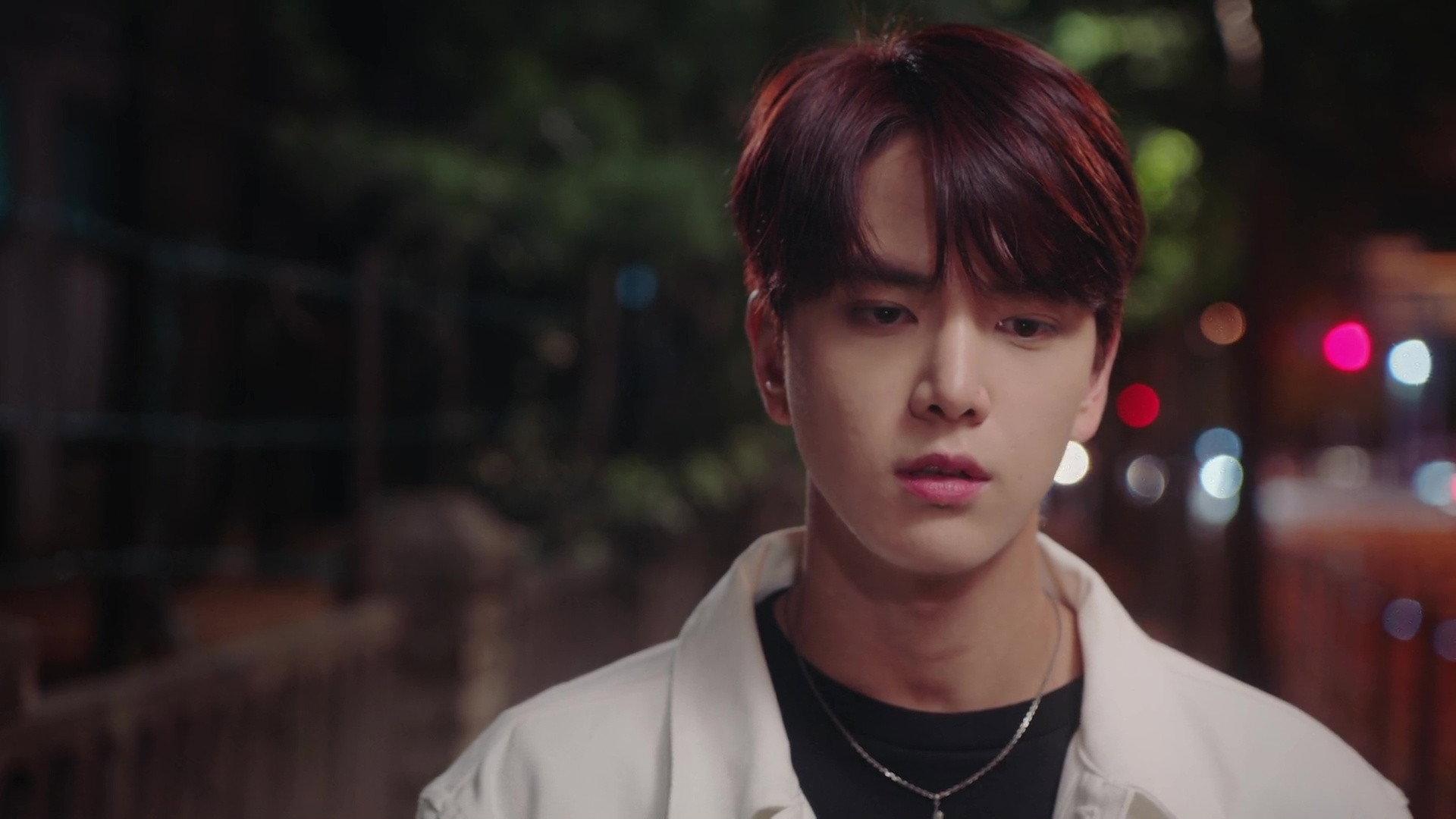 Still from Double Date's Temperature Difference