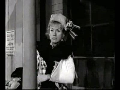 Still from Minnie
