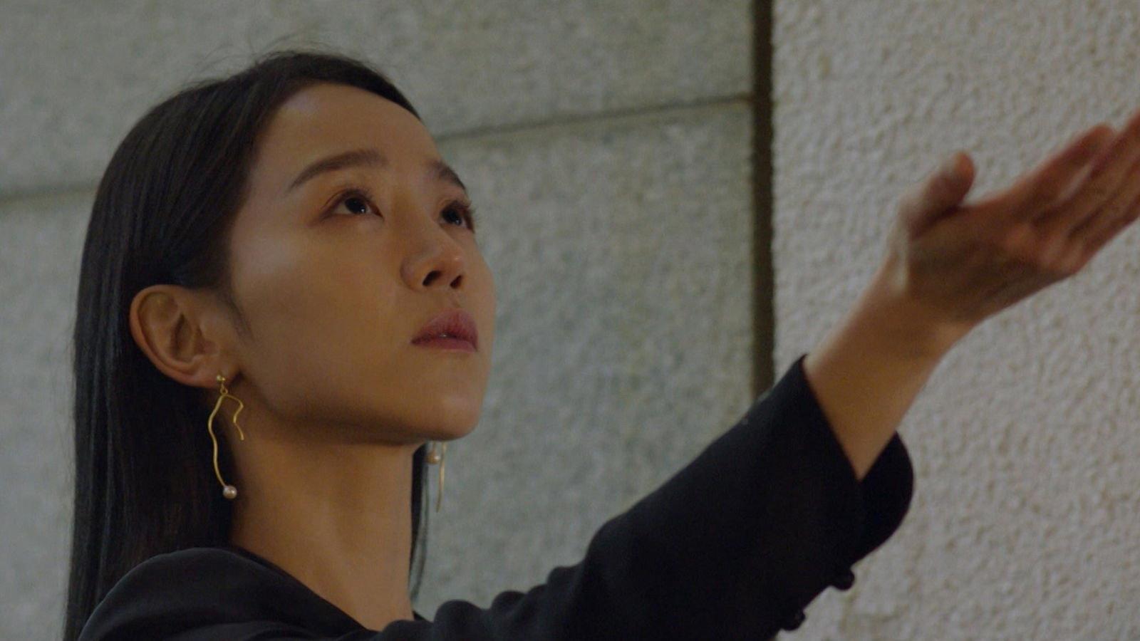 Still from Kang-woo's Suggestion