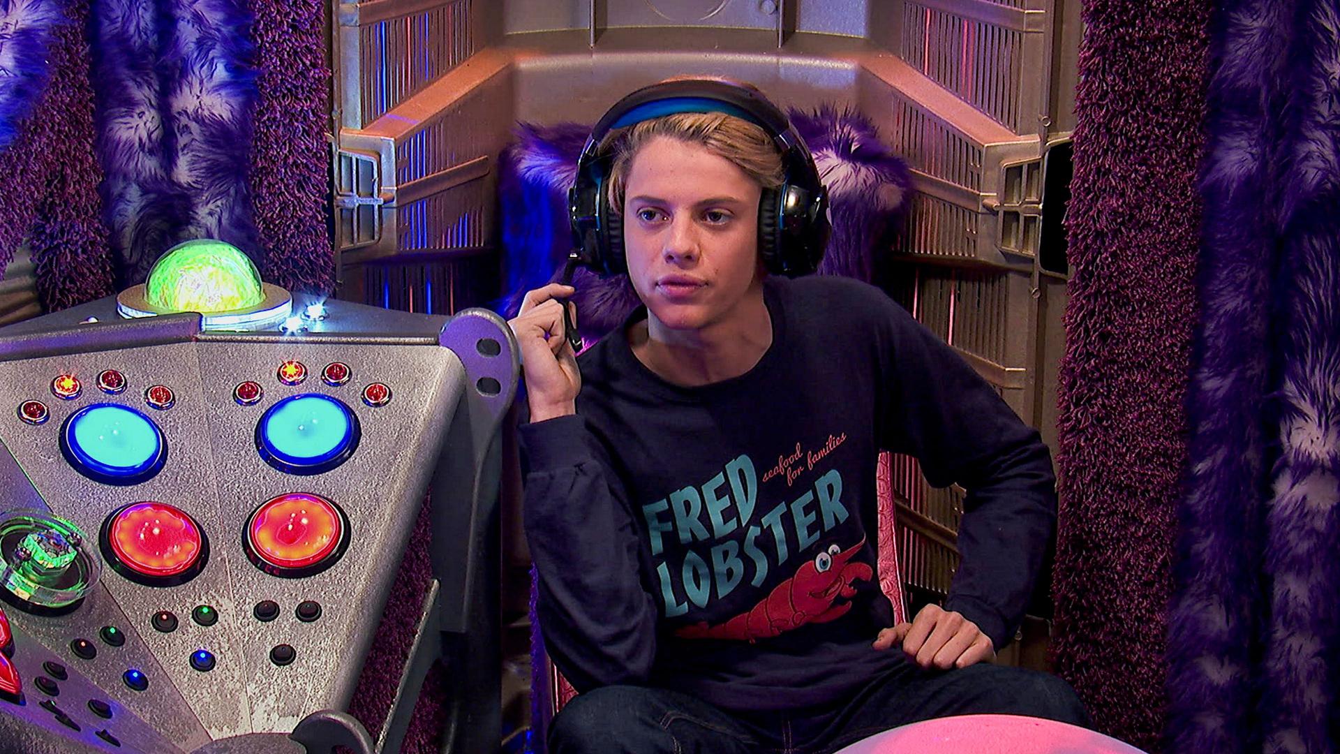 Still from Space Invaders (1)