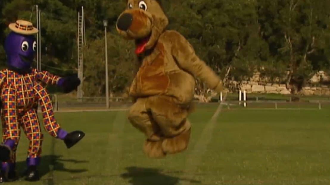 Still from C'est Wags!