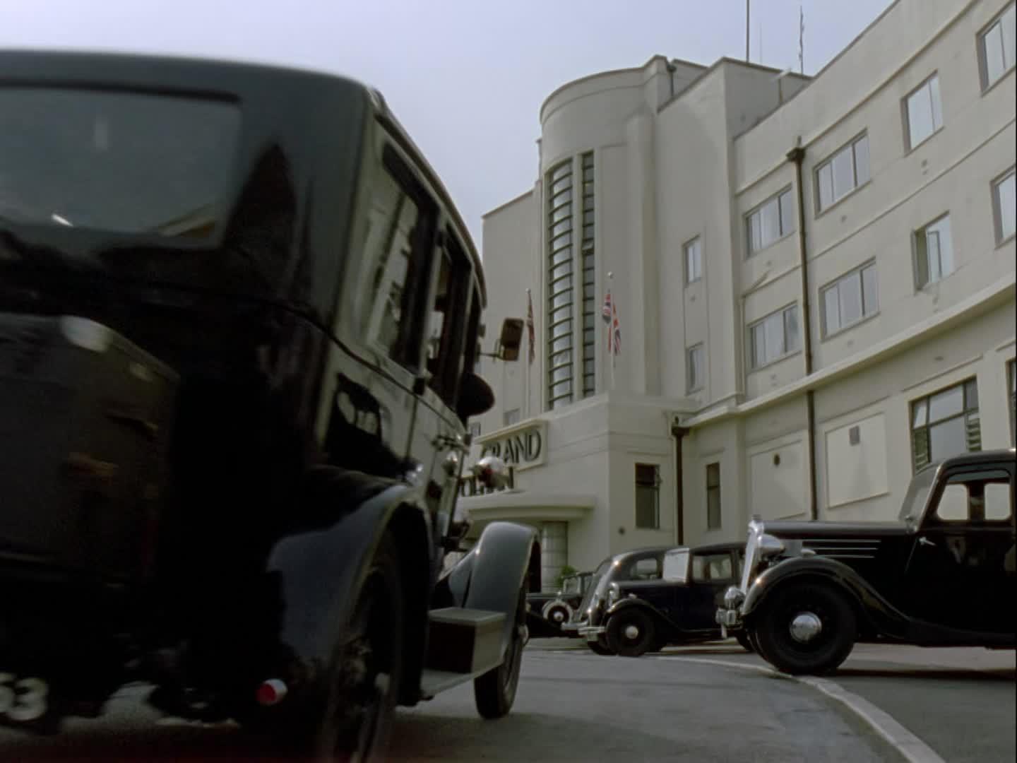 Still from Jewel Robbery at the Grand Metropolitan