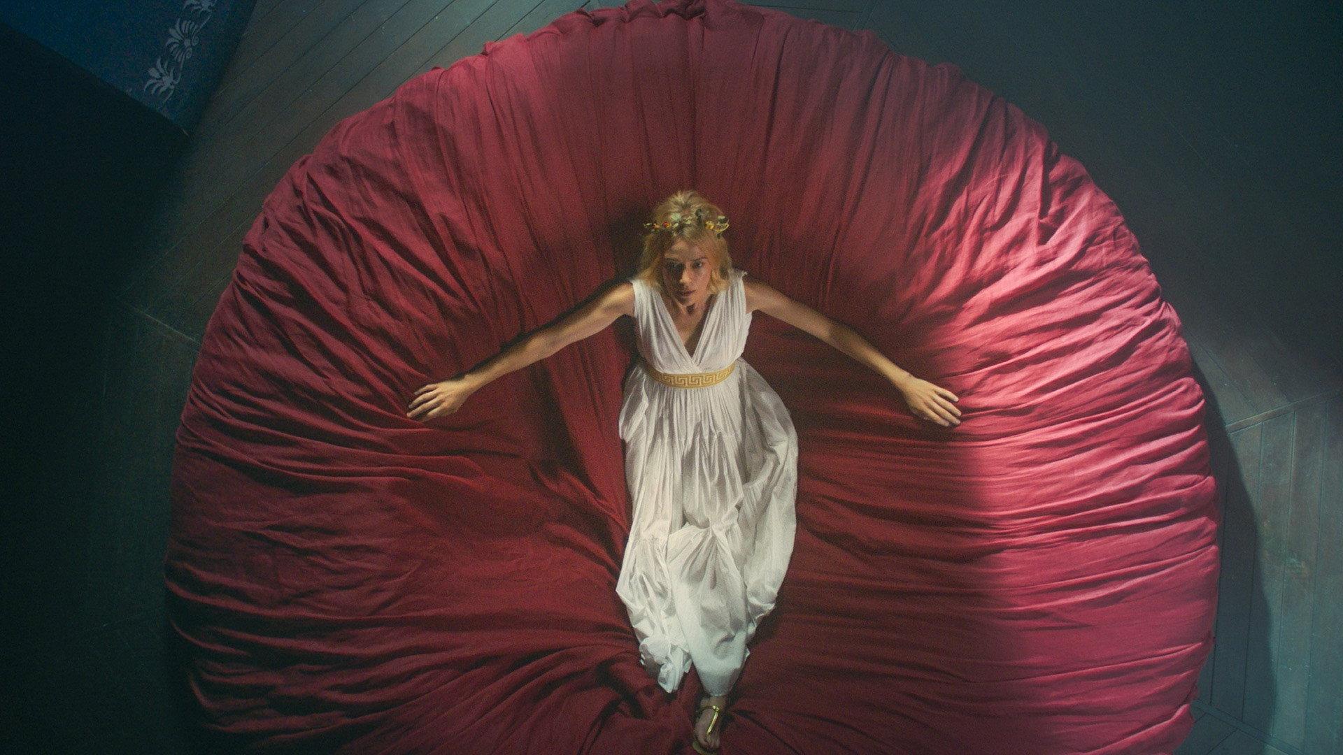 Still from Madre